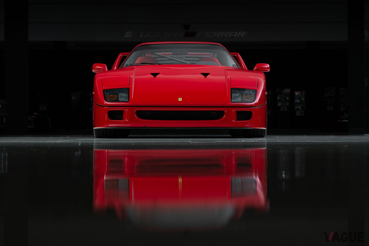 2024年5月に開催されるオークションに登場するフェラーリ「F40」Darin Schnabel ©2024 Courtesy of RM Sotheby's