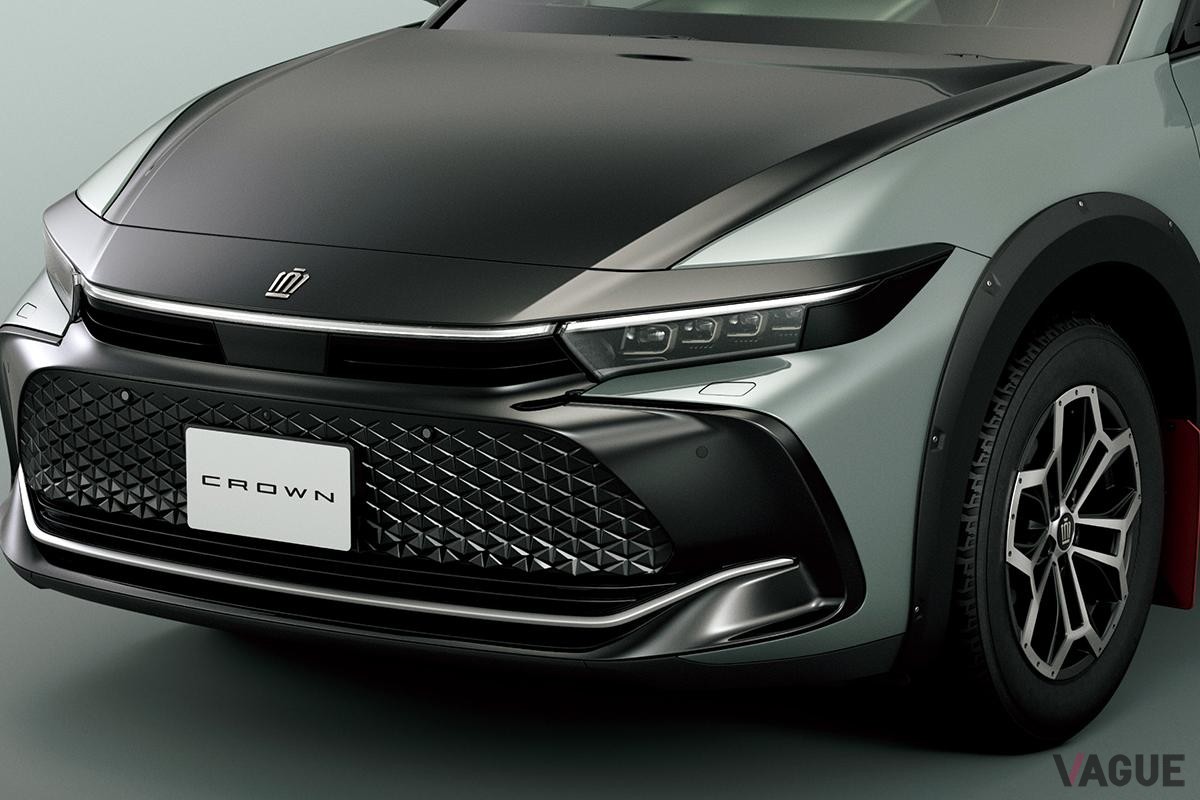 クラウン 特別仕様車 CROSSOVER RS“LANDSCAPE” 特別設定色 ブラック×アーバンカーキ