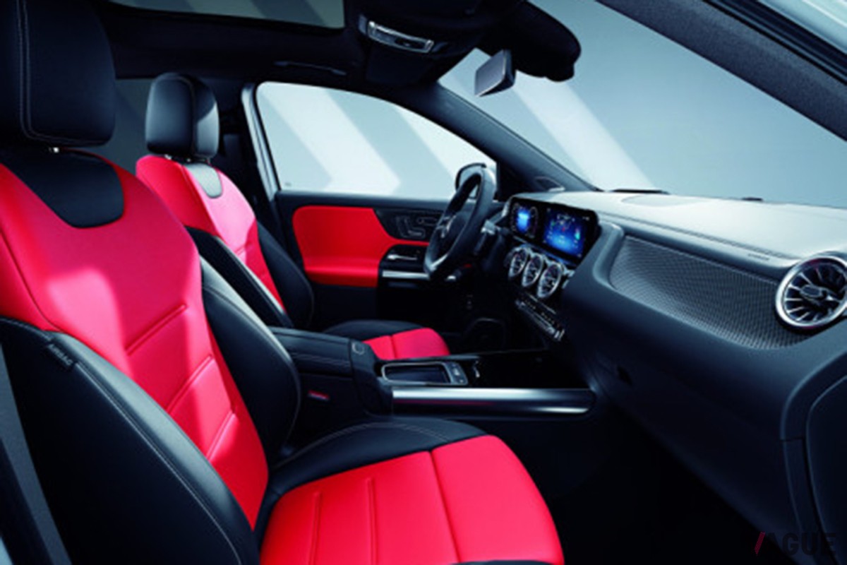 メルセデス・ベンツ新型「GLA180」のインテリア