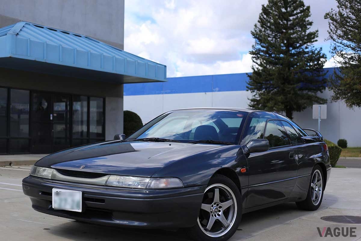 米国オークションに登場した1992年式スバル「アルシオーネSVX」の右ハンドル仕様