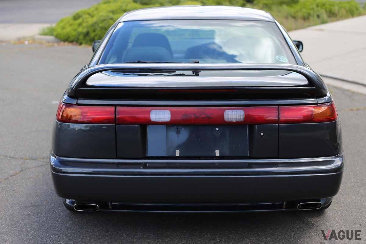 米国オークションに登場した1992年式スバル「アルシオーネSVX」の右ハンドル仕様