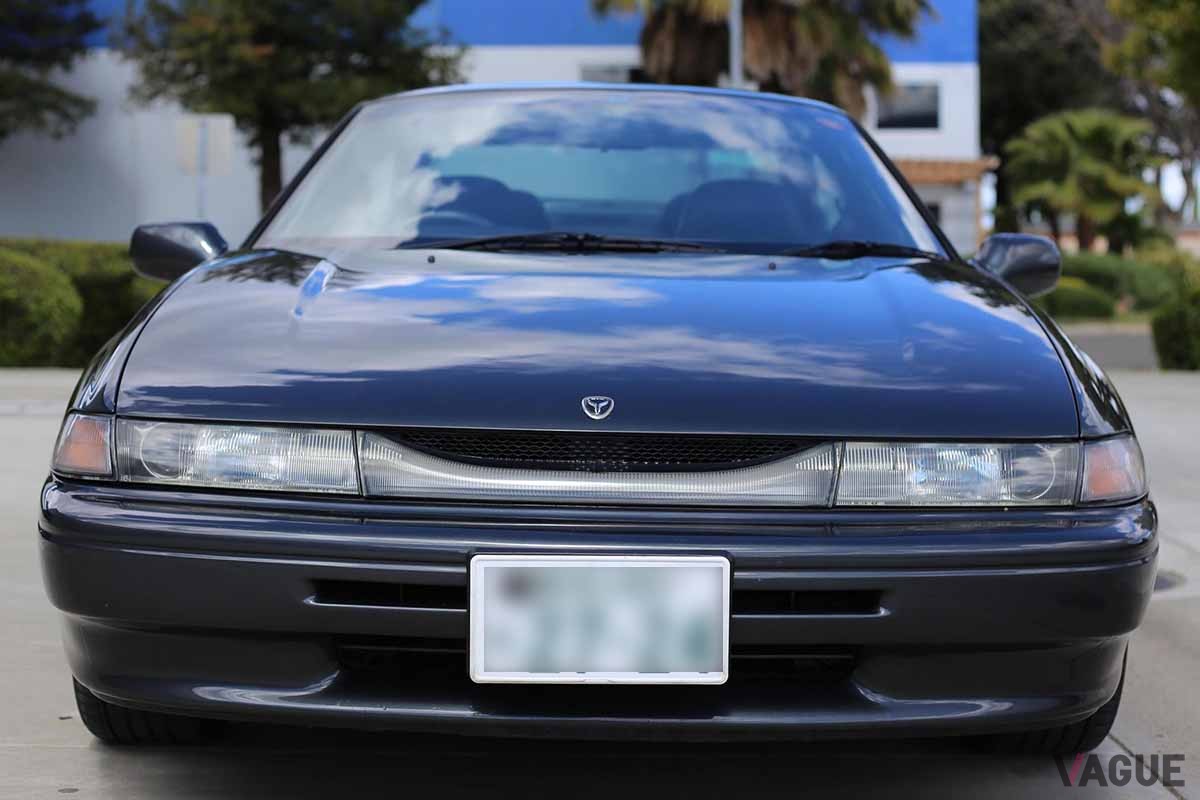 米国オークションに登場した1992年式スバル「アルシオーネSVX」の右ハンドル仕様