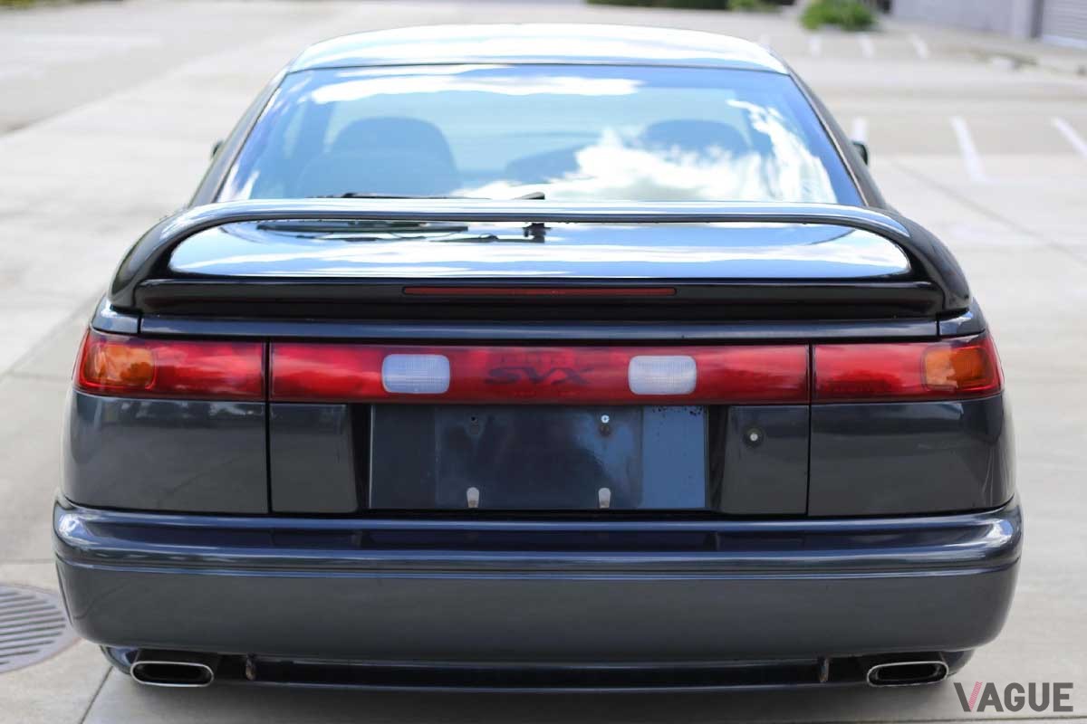 米国オークションに登場した1992年式スバル「アルシオーネSVX」の右ハンドル仕様