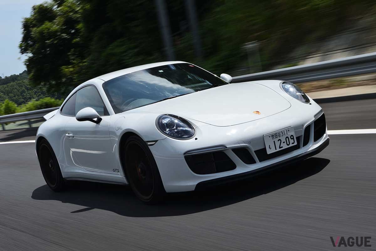 ポルシェ「911GTS」。高性能スポーツカーは新車購入時、慣らし運転を行ったほうが良い