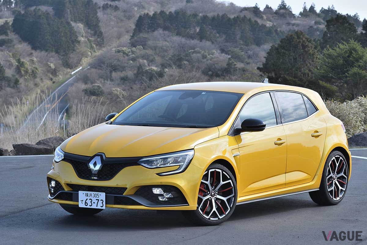 ルノー「メガーヌR.S.」マニュアルトランスミッション車はとくに慣らし運転が必要だ