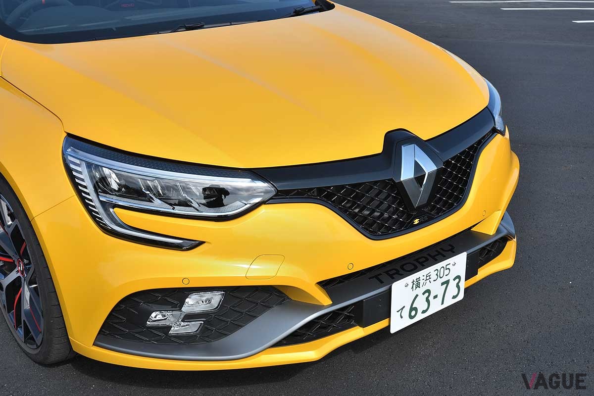 ルノー「メガーヌR.S.」マニュアル・トランスミッション車はとくに慣らし運転が必要だ