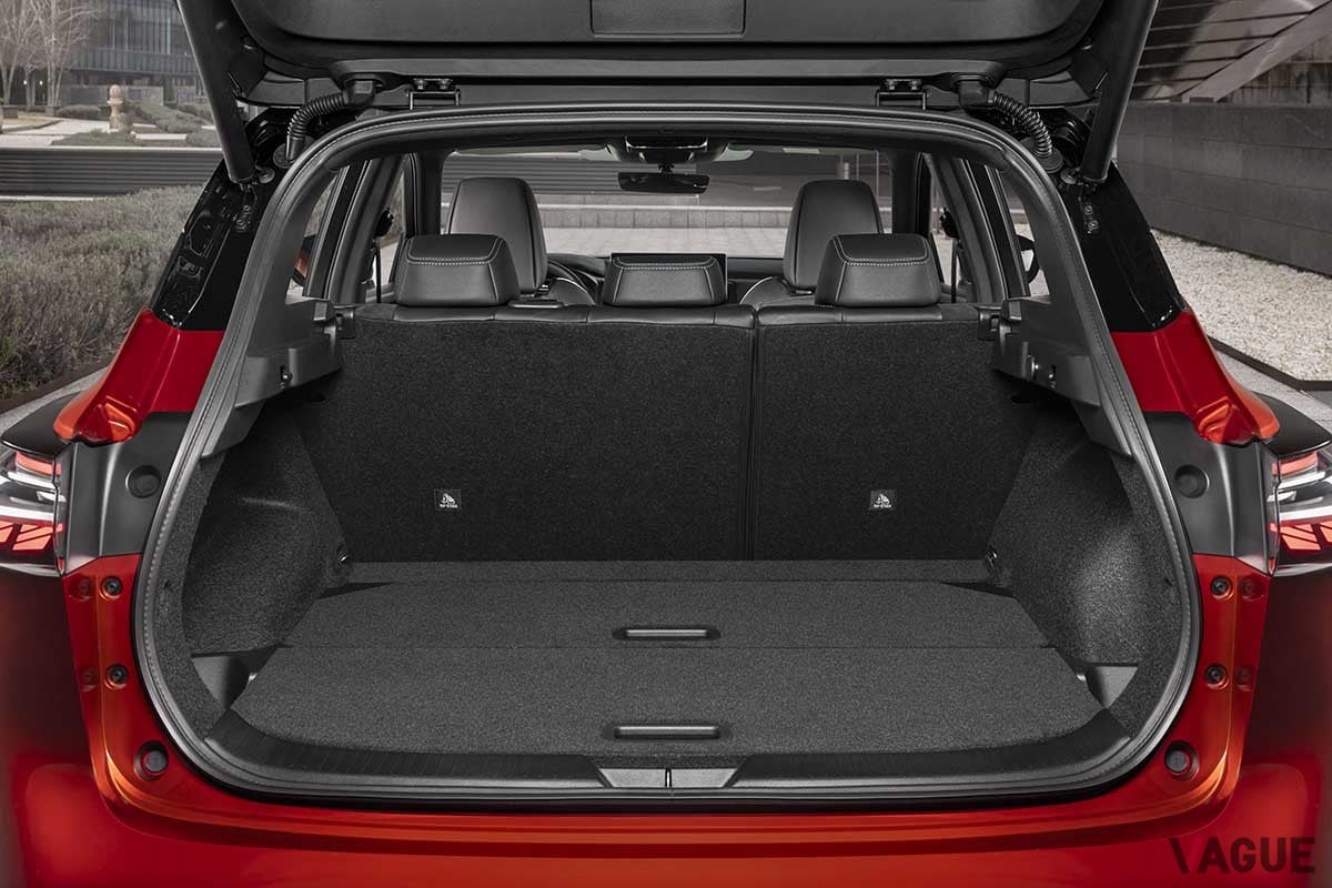 欧州で登場した日産・改良新型「キャシュカイ」の荷室