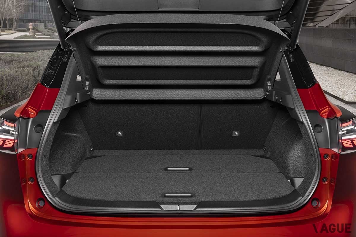 欧州で登場した日産・改良新型「キャシュカイ」の荷室