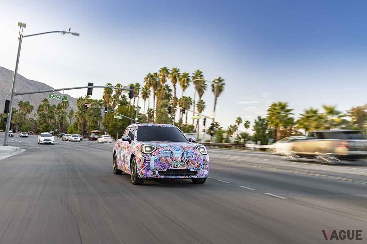 走行テスト中の新型「ミニ・エースマン」