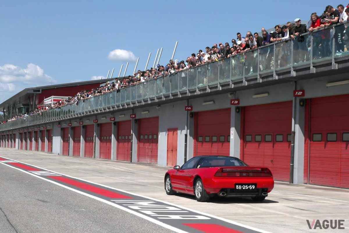 英国の自動車販売サイトに登場した1991年式ホンダ「NSX」