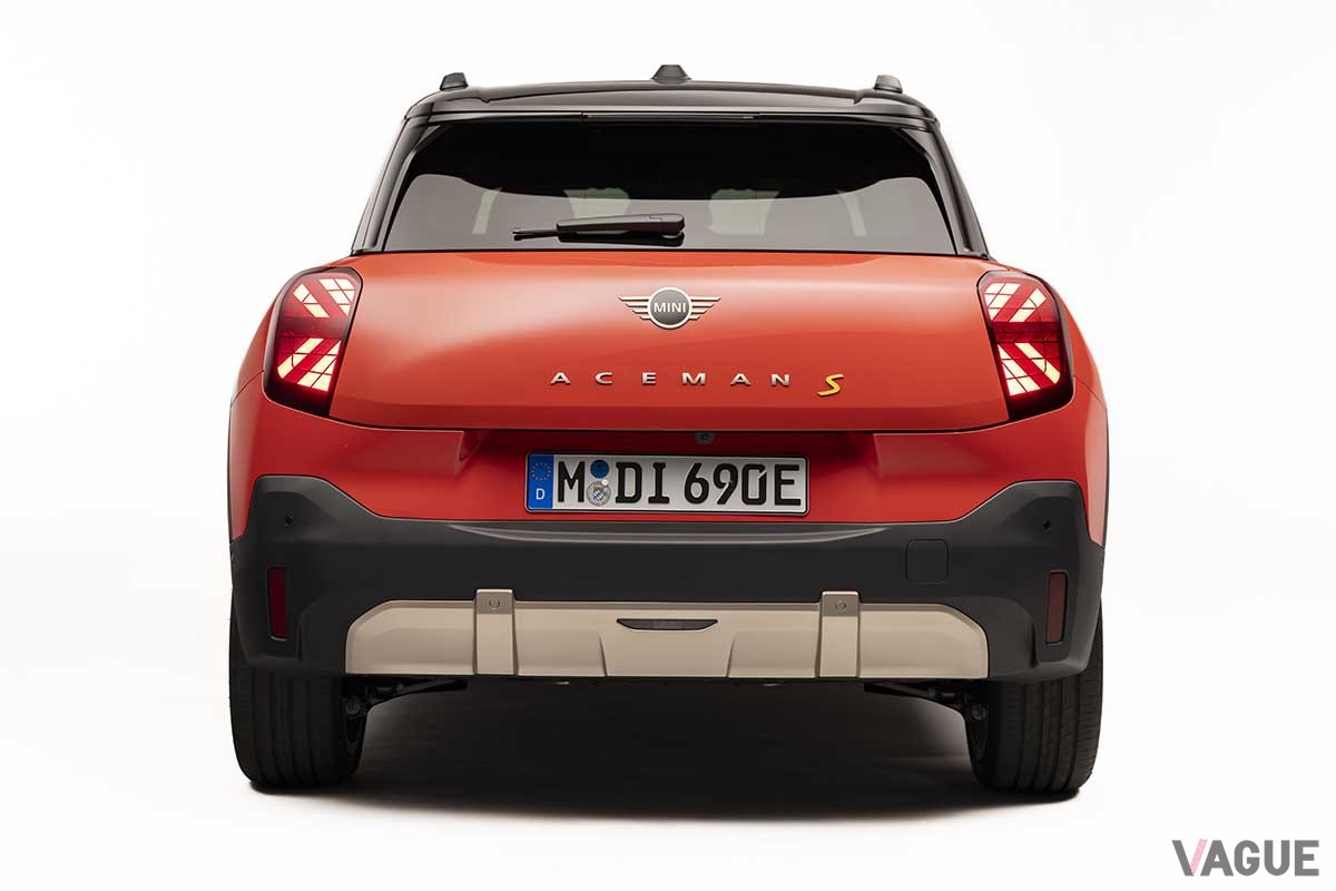 世界初公開された新型「ミニ・エースマン」