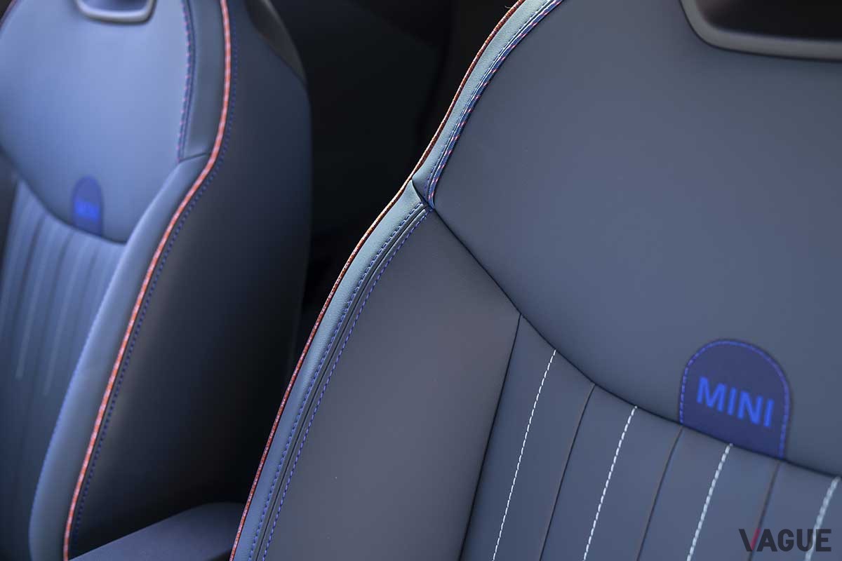 世界初公開された新型「ミニ・エースマン」のインテリア