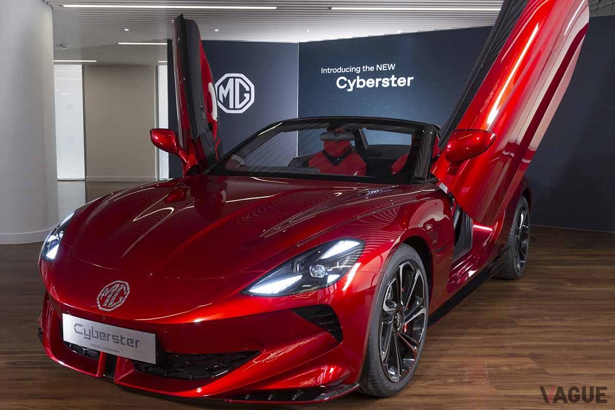 英国で受注開始されたMGの新型EVスポーツカー「サイバースター」