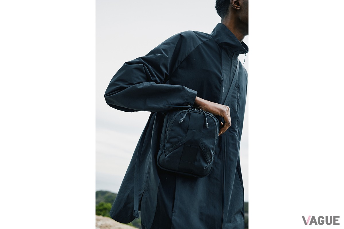 ジャガードで記されるのは「WHAT BLACK CAN DO. WHAT ONLY BLACK CAN DO.」のコンセプト。