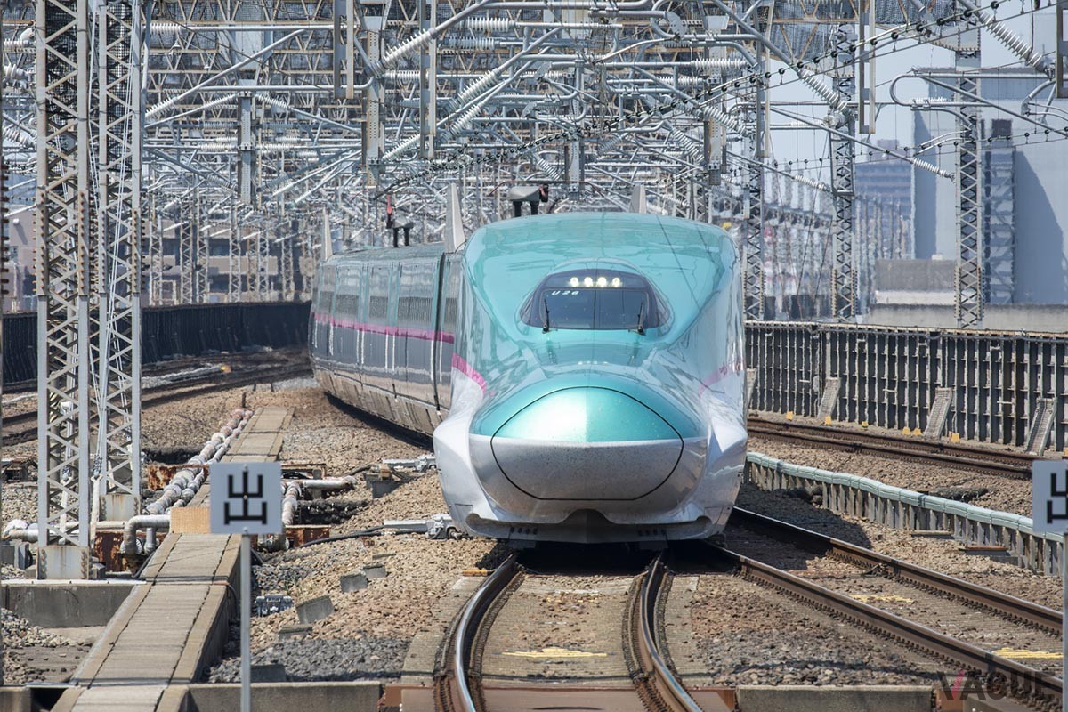 東北新幹線E5系