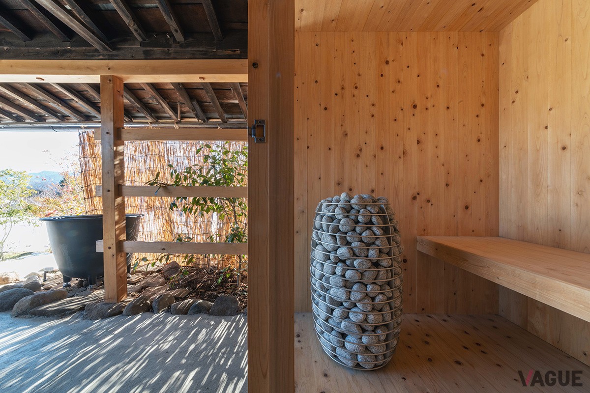 五右衛門風呂で水風呂に入る