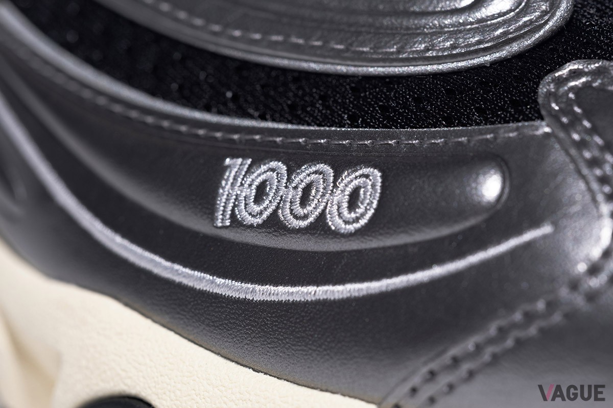 パフォーマンスランニングシューズ「1000」