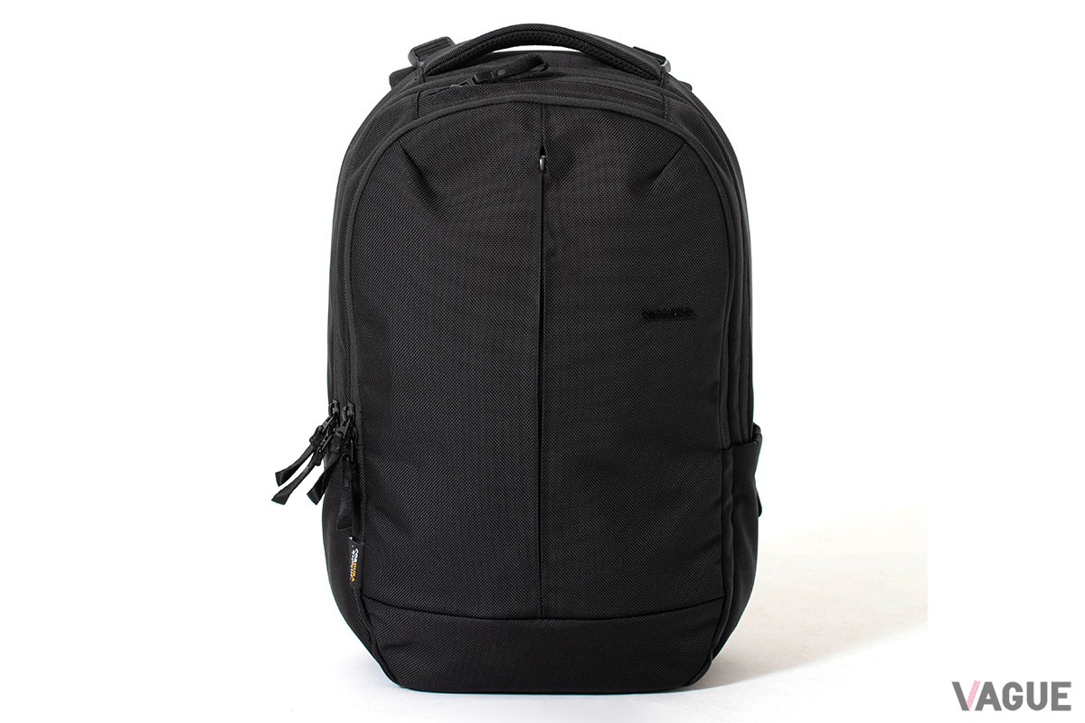 インケース「Tracks Backpack 18L」