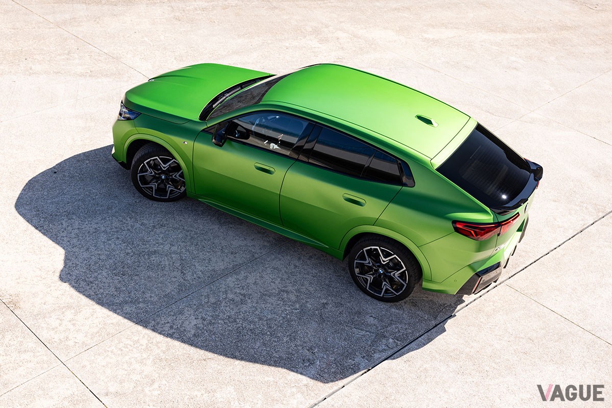 BMW新型「X2 M35i xDrive」