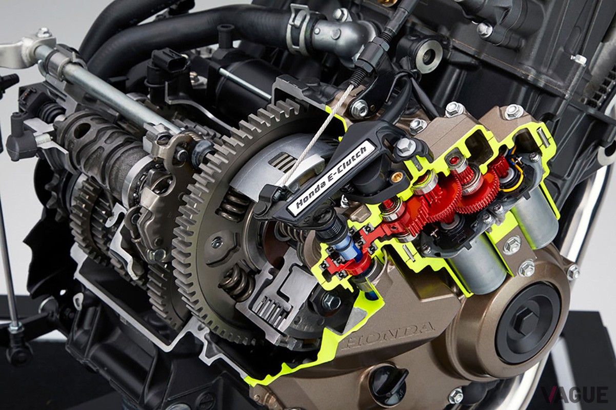 ホンダのロードスポーツバイク「CBR650R」がデザインを刷新。併せて“Honda E-Clutch”を搭載する「CBR650R E-Clutch」も新設定
