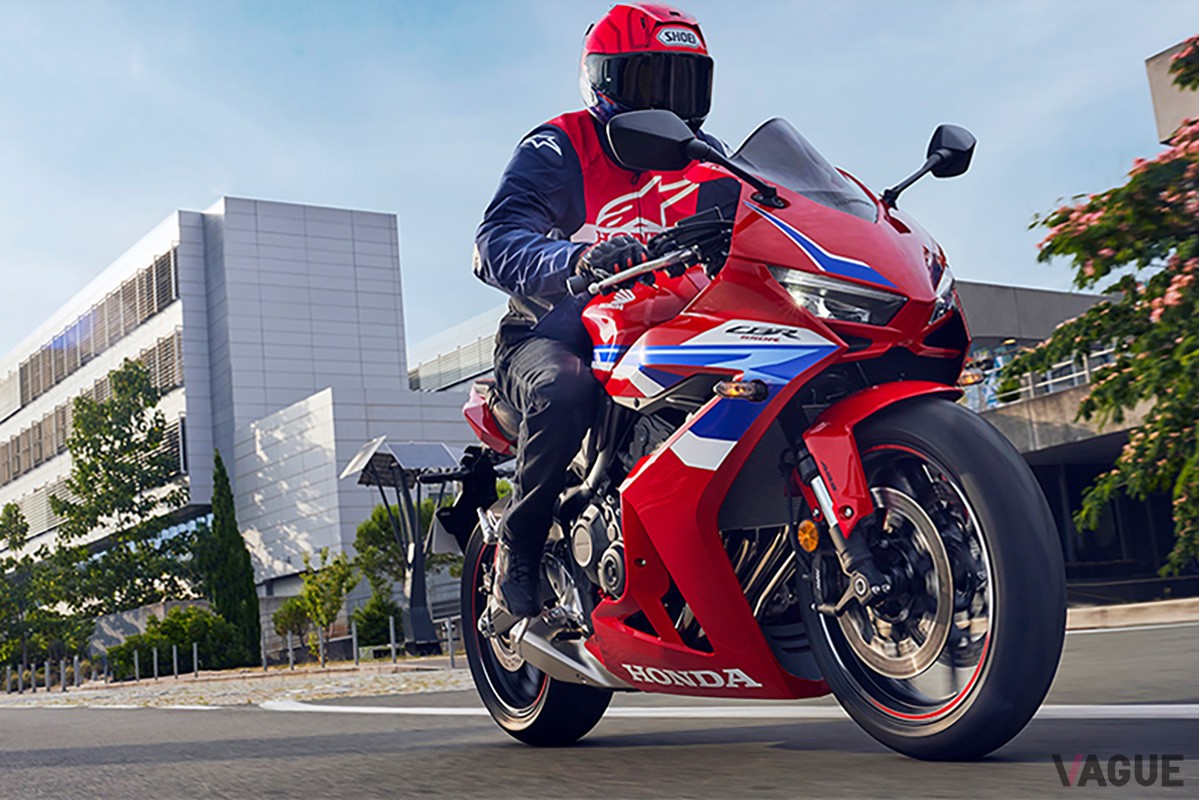 ホンダのロードスポーツバイク「CBR650R」がデザインを刷新。併せて“Honda E-Clutch”を搭載する「CBR650R E-Clutch」も新設定