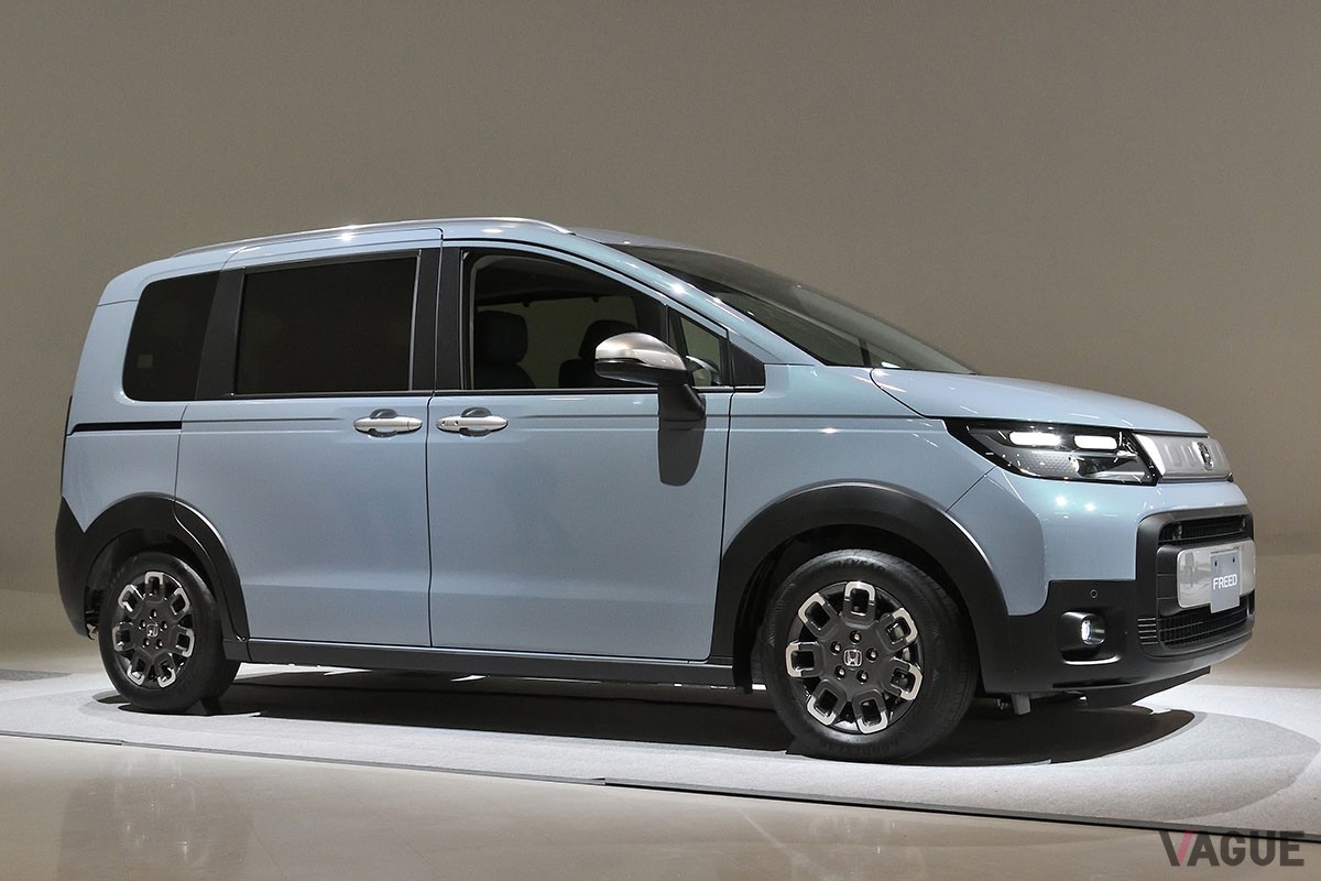 ホンダ新型「フリード クロスター」
