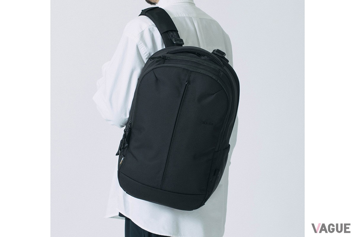 インケース「Tracks Backpack 25L」