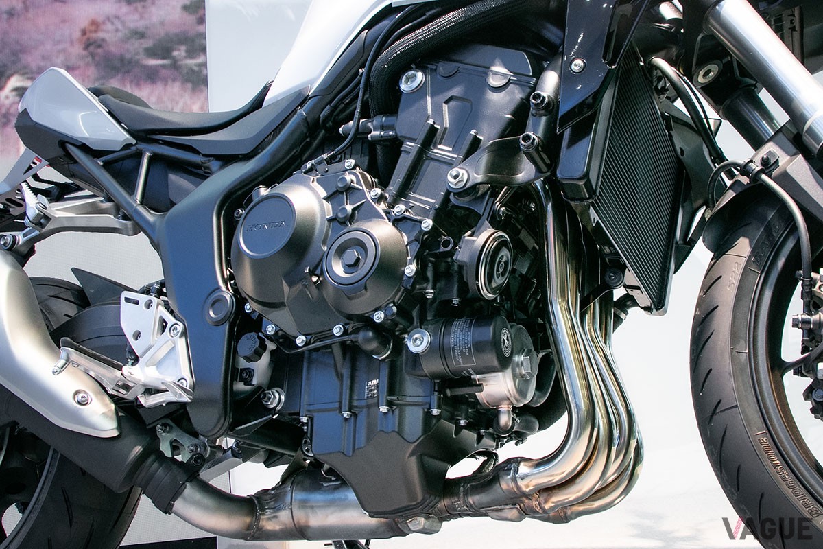 今秋の正式発表がウワサされるホンダ製ネイキッドバイクの新たなフラッグシップ「CB1000ホーネット」