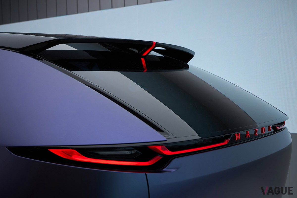 「北京国際モーターショー2024」で長安マツダが世界初公開した新しいSUVのコンセプトカー「マツダ・アラタ」