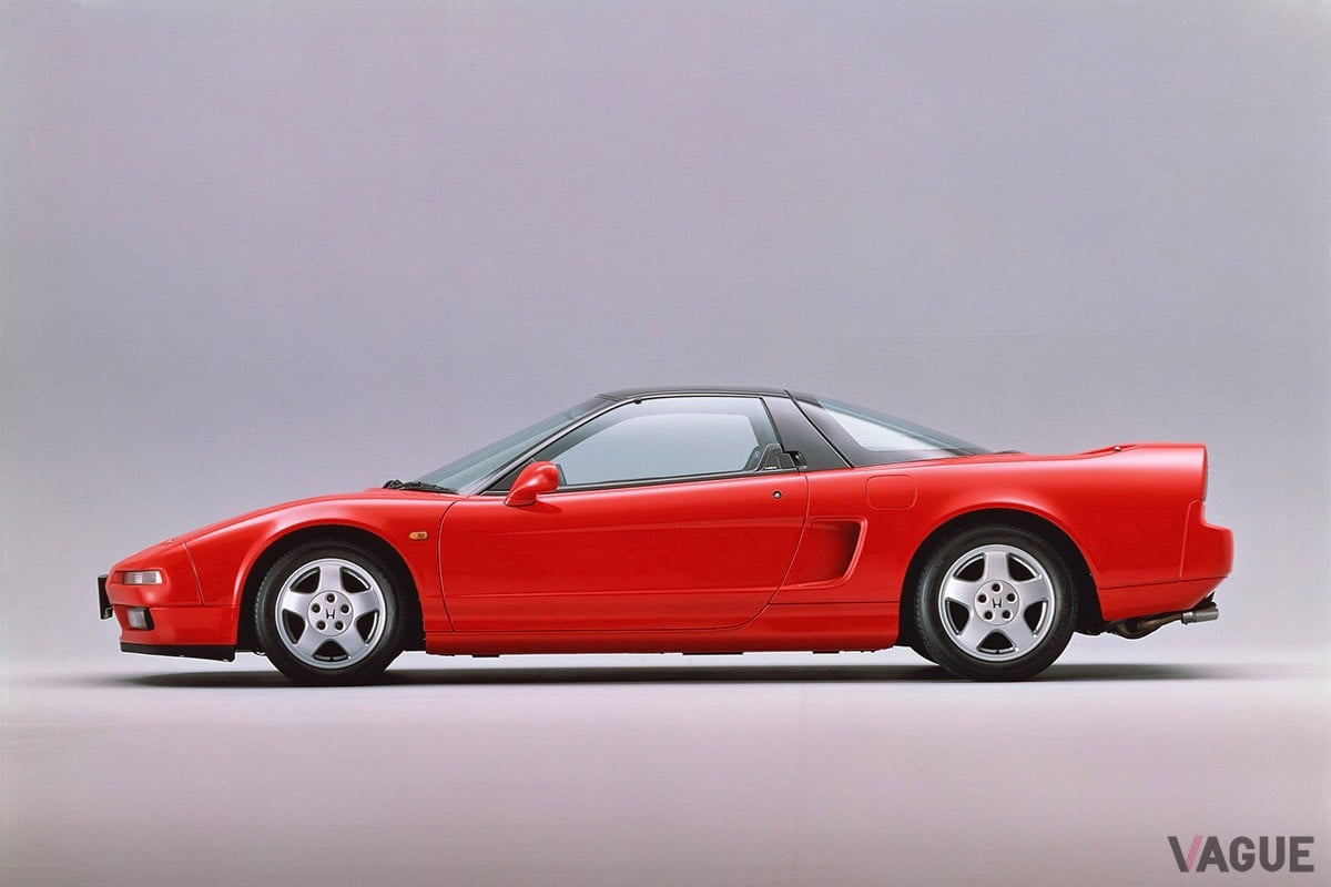 初代「NSX」は、当時の量産車としては世界初となるオールアルミモノコックボディを採用
