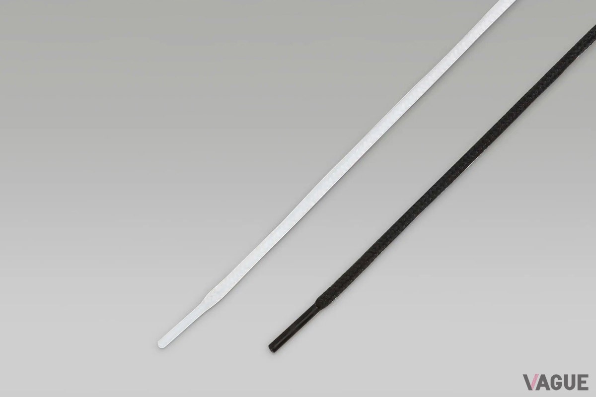 ゴルフ仕様の「エア ジョーダン 9 G」に、ブラックを基調とするモノトーンの新色が登場。幅広いコーディネートにマッチ