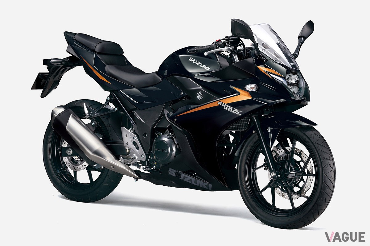LEDヘッドランプを新たに採用し、より精悍な顔つきとなったスズキのフルカウルスポーツバイク「GSX250R」