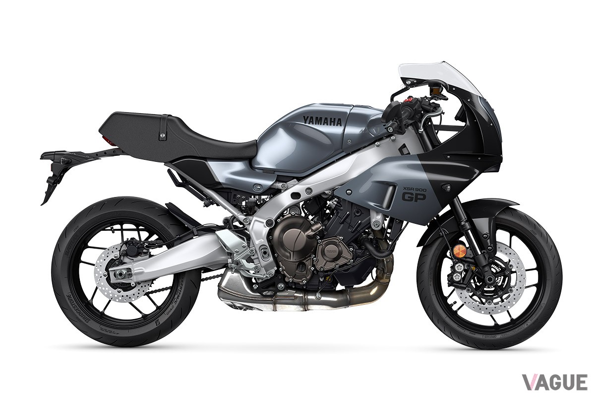 1980年代のGPファクトリーマシン「YZR500」を想起させるルックスが斬新なヤマハ「XSR900 GP」が正式発表された