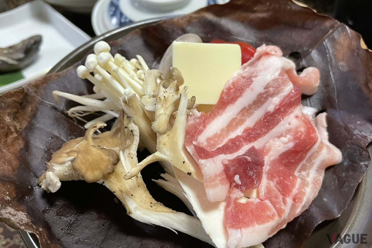 白馬ポークと舞茸の陶板焼