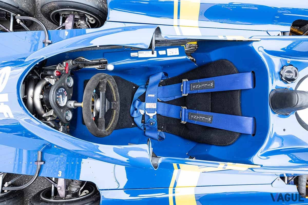 オークションに登場した1977年製タイレル「P34」。伝説のF1マシンだ Simon Clay ©2023 Courtesy of RM Sotheby's