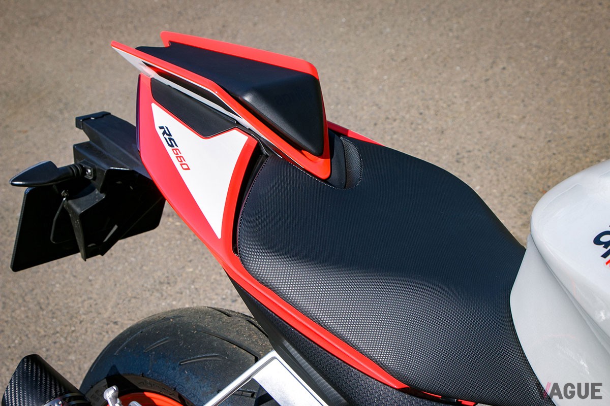 過激な特性を持つスーパースポーツとして知られるアプリリア「RS660」をさらに軽量化したスペシャルバージョン「RS660エクストリーマ」