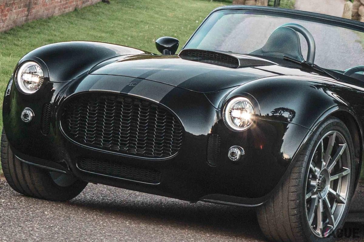 新型「ACコブラGTロードスター」