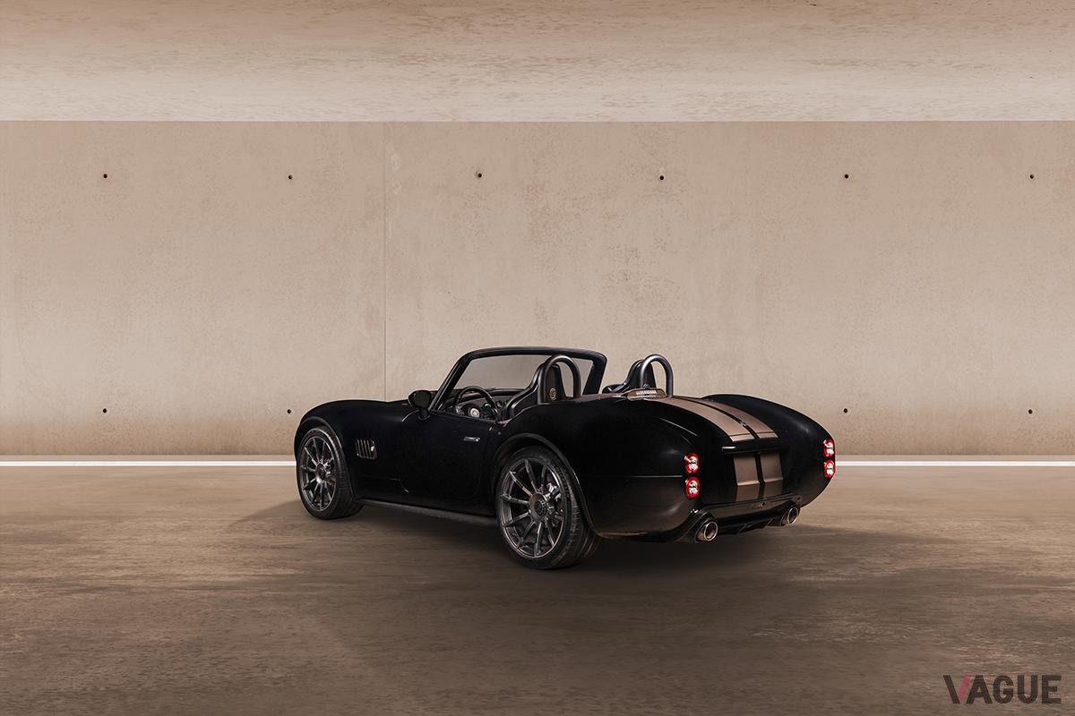 新型「ACコブラGTロードスター」