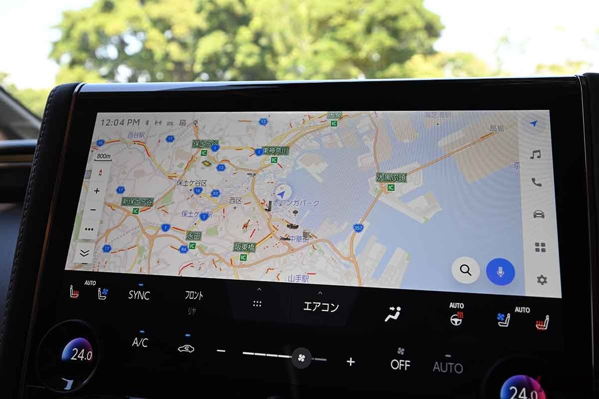 トヨタの高級ミニバン「アルファード」