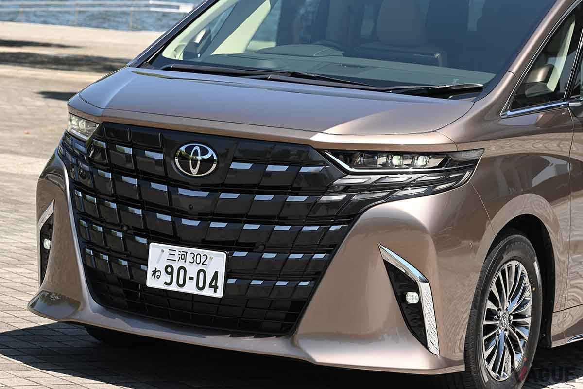 トヨタの高級ミニバン「アルファード」