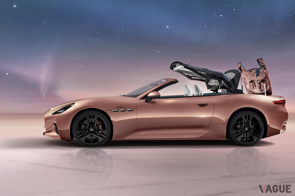 2024年4月に初公開されたマセラティ新型「グランカブリオ・フォルゴレ」。「グラントゥーリズモ･フォルゴレ」、「グレカーレ･フォルゴレ」に次ぐマセラティのBEV第3弾だ