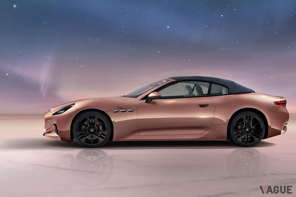 2024年4月に初公開されたマセラティ新型「グランカブリオ・フォルゴレ」。「グラントゥーリズモ･フォルゴレ」、「グレカーレ･フォルゴレ」に次ぐマセラティのBEV第3弾だ
