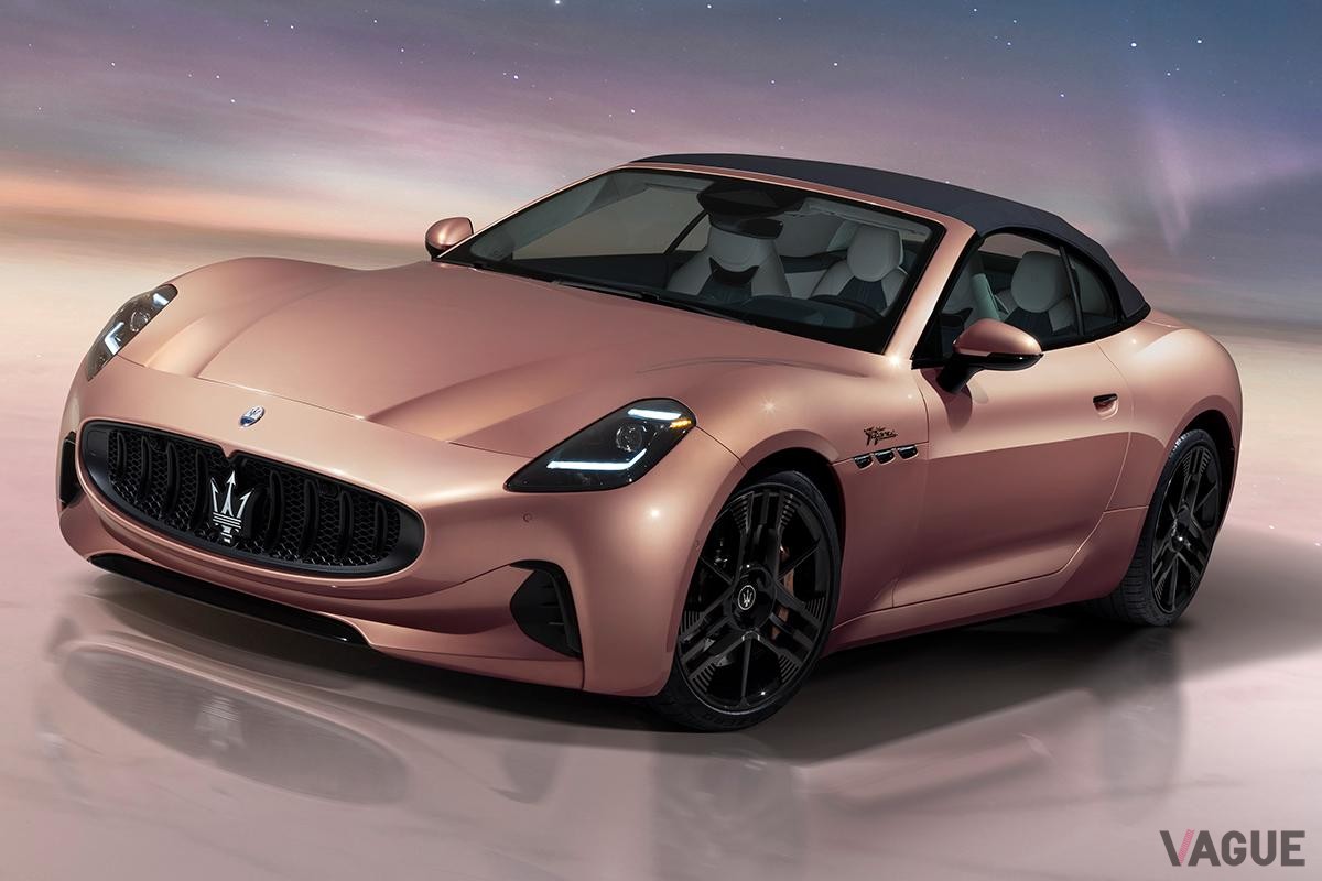 2024年4月に初公開されたマセラティ新型「グランカブリオ・フォルゴレ」。「グラントゥーリズモ･フォルゴレ」、「グレカーレ･フォルゴレ」に次ぐマセラティのBEV第3弾だ