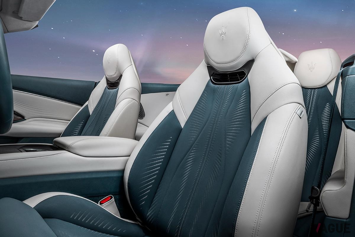 2024年4月に初公開されたマセラティ新型「グランカブリオ・フォルゴレ」。「グラントゥーリズモ･フォルゴレ」、「グレカーレ･フォルゴレ」に次ぐマセラティのBEV第3弾だ