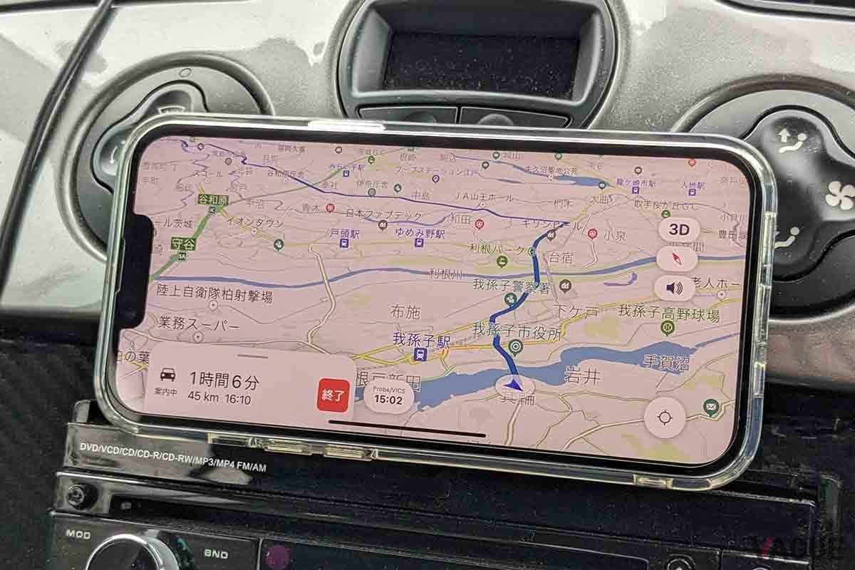 「モビリンク」の地図画面。トヨタ純正カーナビそのもの