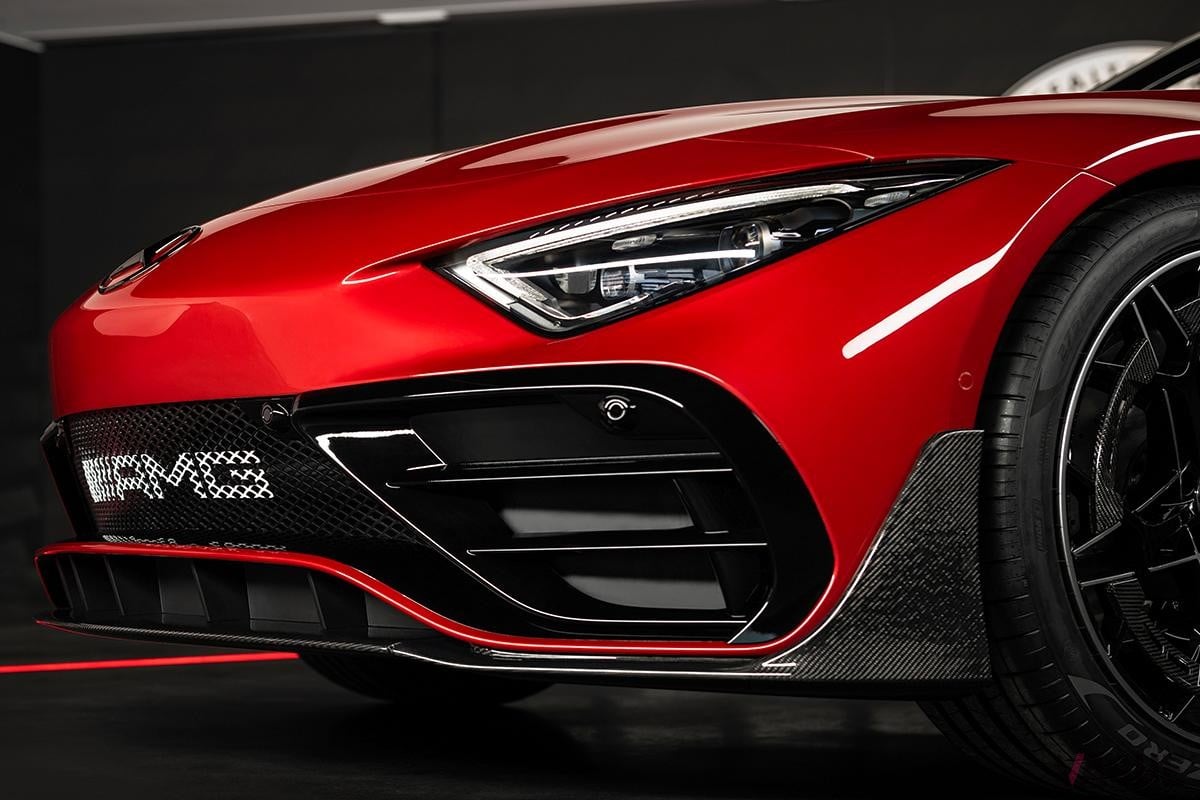 世界初公開されたメルセデスAMG「ピュアスピード」