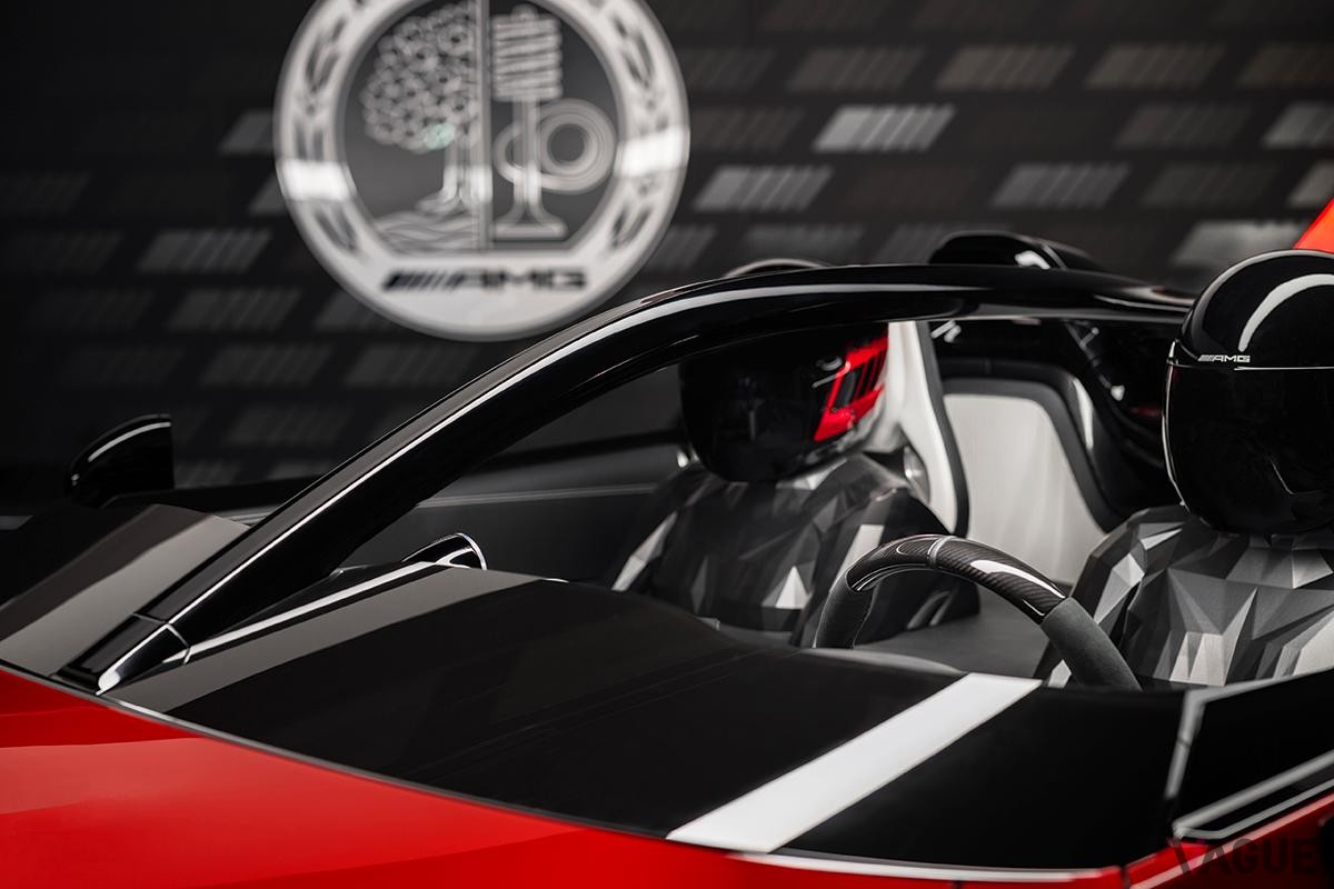 2024年5月に世界初公開されたメルセデスAMG新型「コンセプト・ピュアスピード」。このモデルがほぼそのままの形で市販化される予定だ