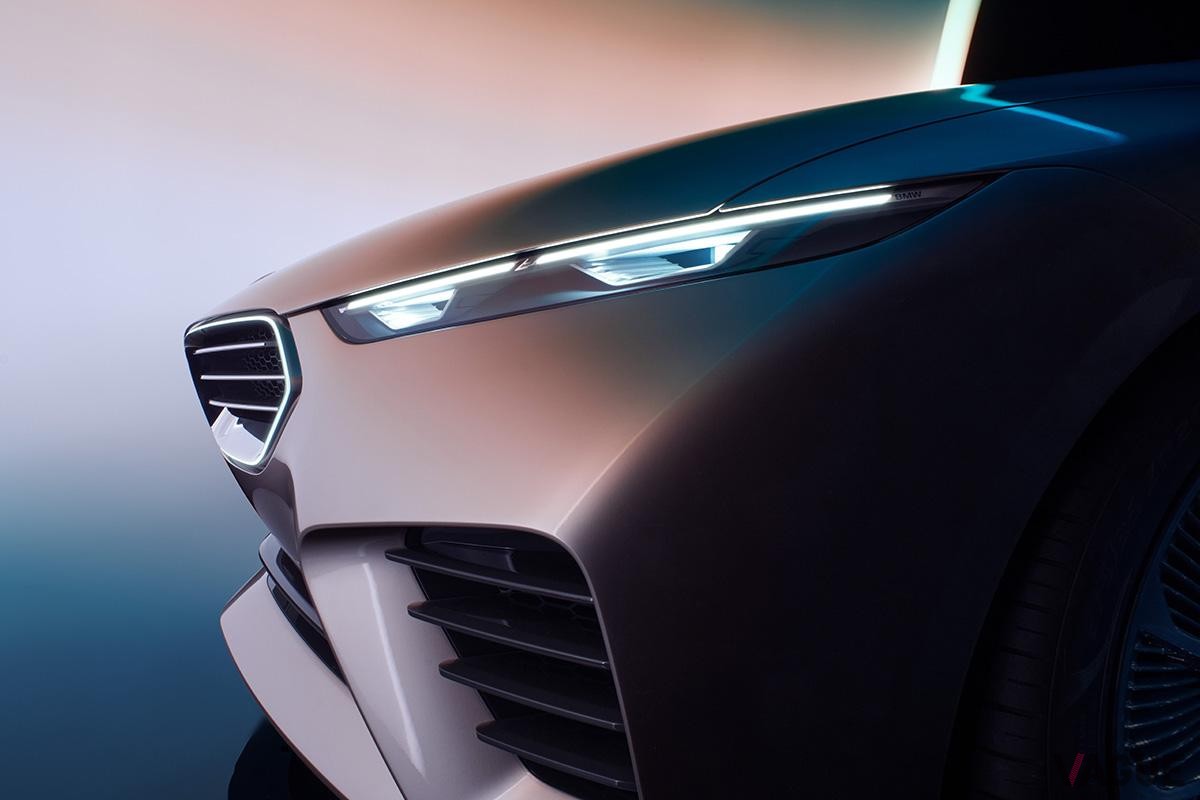 世界初公開されたBMW「コンセプト スカイトップ」