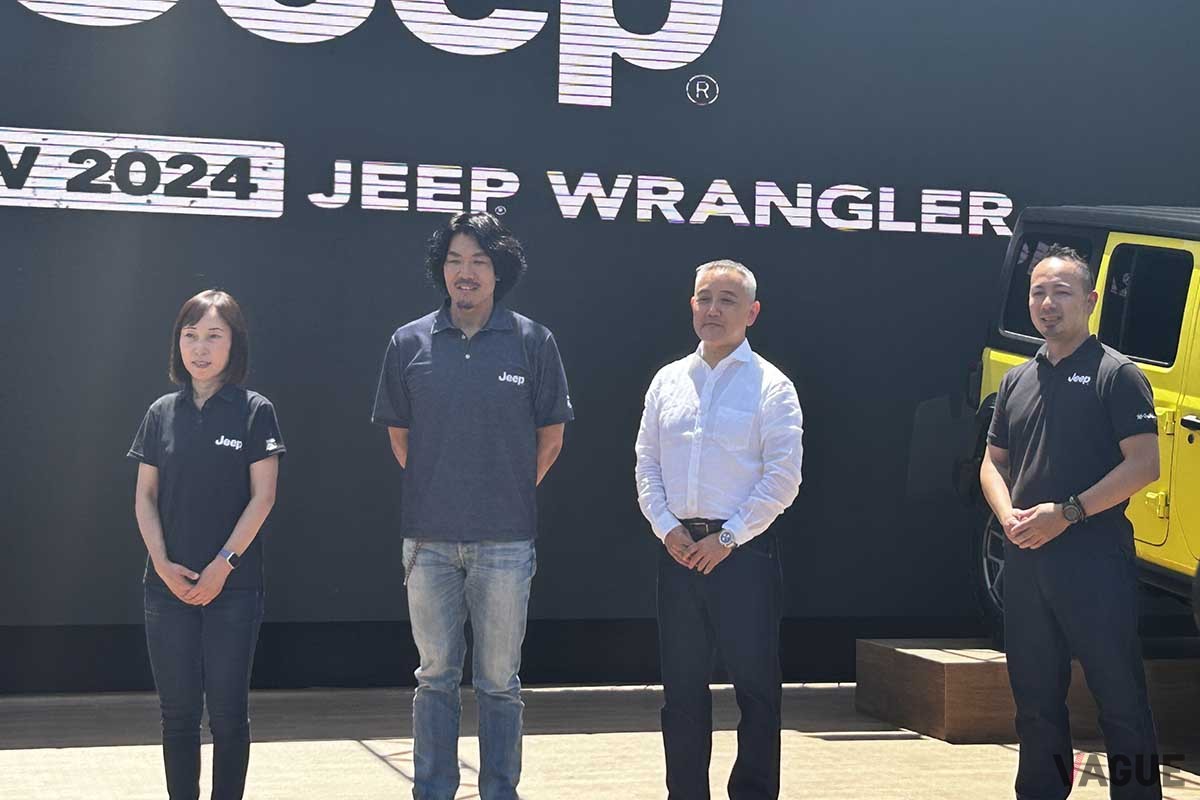 お笑いコンビのトータルテンボス藤田憲右さん（左から2番目）ジープオーナーだという