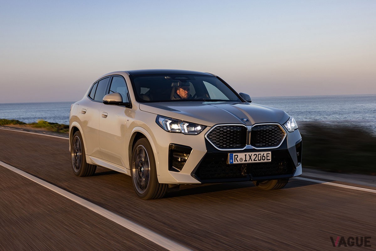 BMW新型「iX2 xDrive30 Mスポーツ」